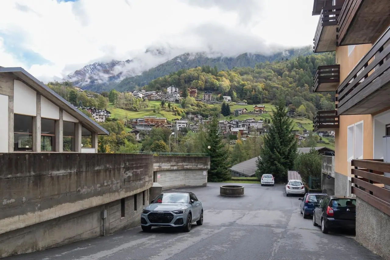 Appartamento Ihost Flat - Valmalenco Centro Chiesa in Valmalenco