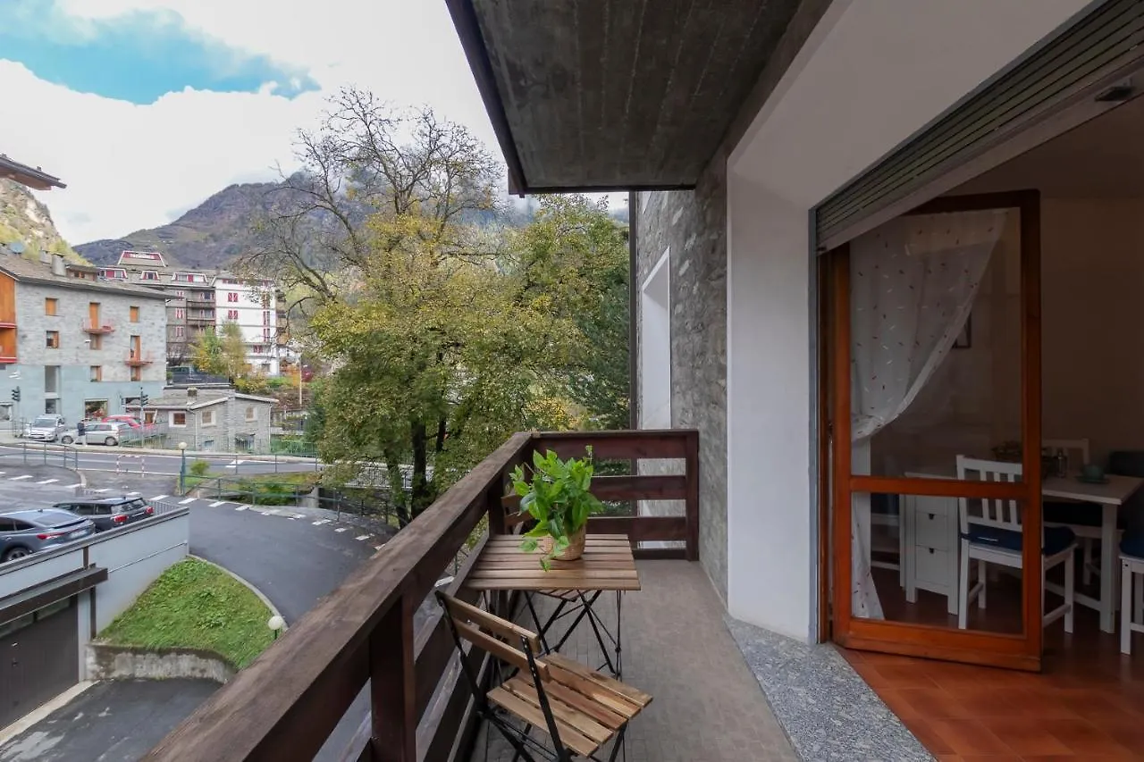 Appartamento Ihost Flat - Valmalenco Centro Chiesa in Valmalenco